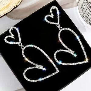 Silver Rhinestone Heart Drop Dangle Crystal Earrings NWT